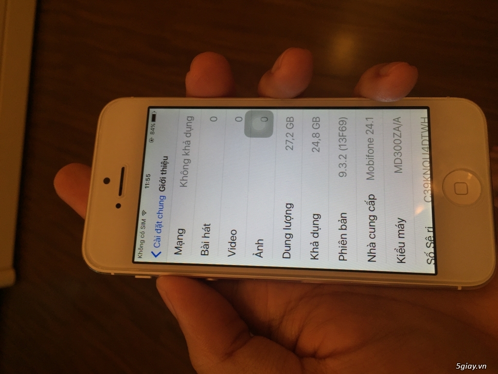 Bán iPhone 5 32GB màu trắng full phụ kiện