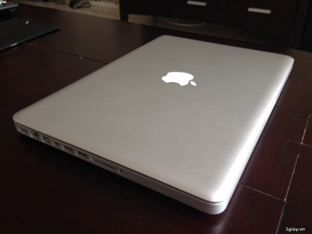 Bán Macbook Pro 2011 - New 98% - Giá Tốt