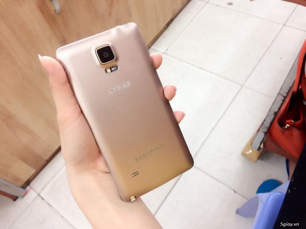 SamSung galaxy NOTE 4. - 5