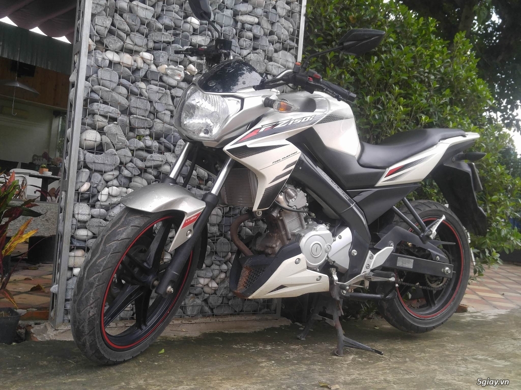 Bình Dương - Bán Fz150i 2014 95% odo 13.000 km