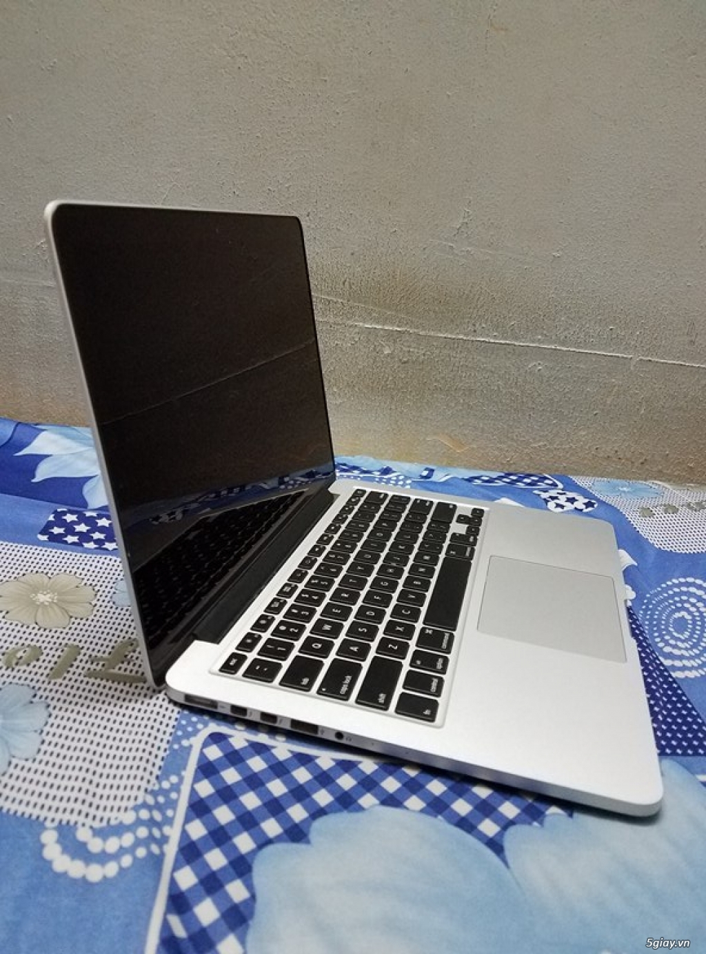 Macbook Pro Retina MD212 và Macbook Air MD231. - 4