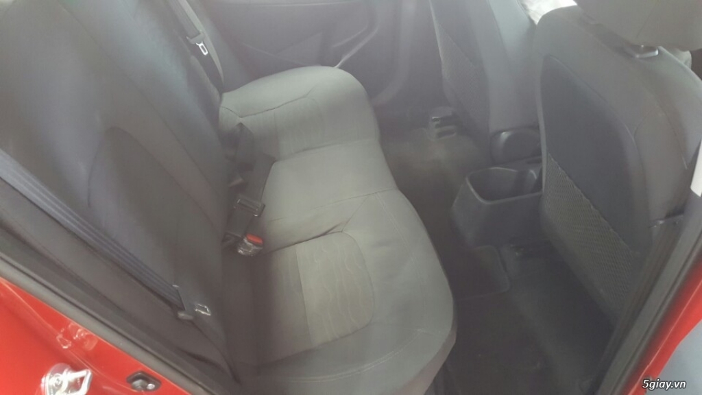 Bán Kia RIO 1.4AT bản sedan 1/2015 màu đỏ quý phái nhập Hàn Quốc