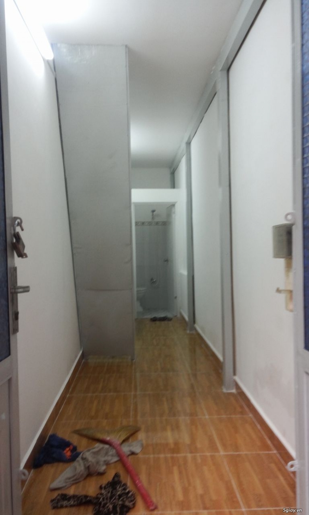 Cho thuê nhà đẹp, mới xây, có gác suốt