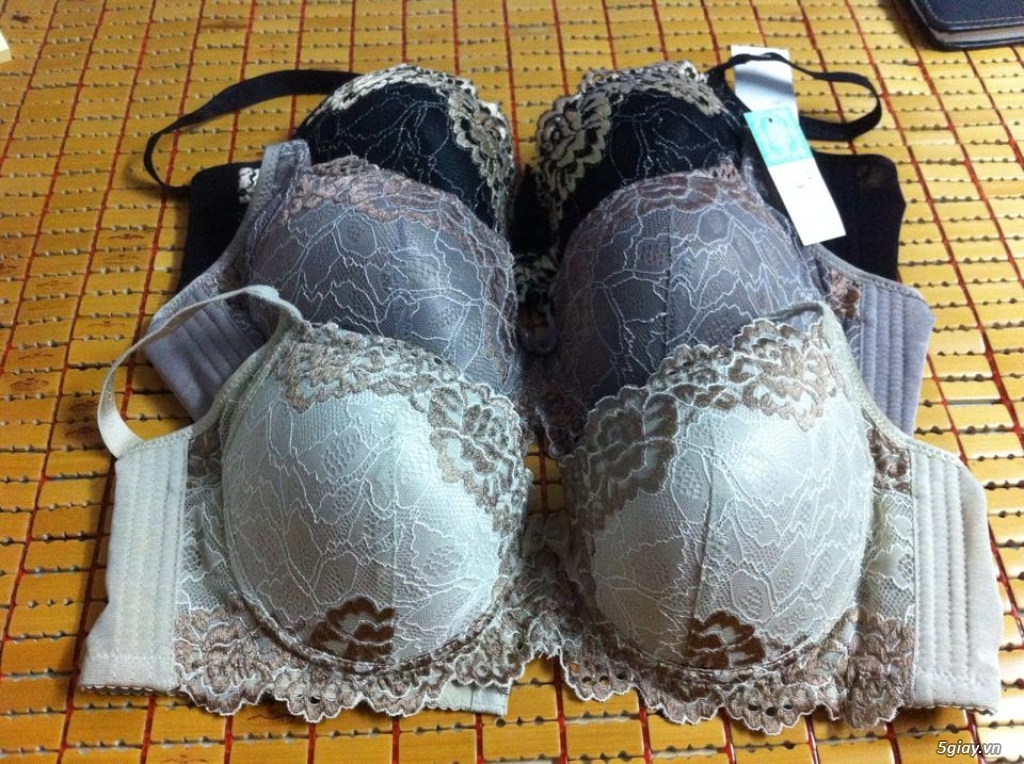 Aó 4 móc dành cho ngực lớn - 3