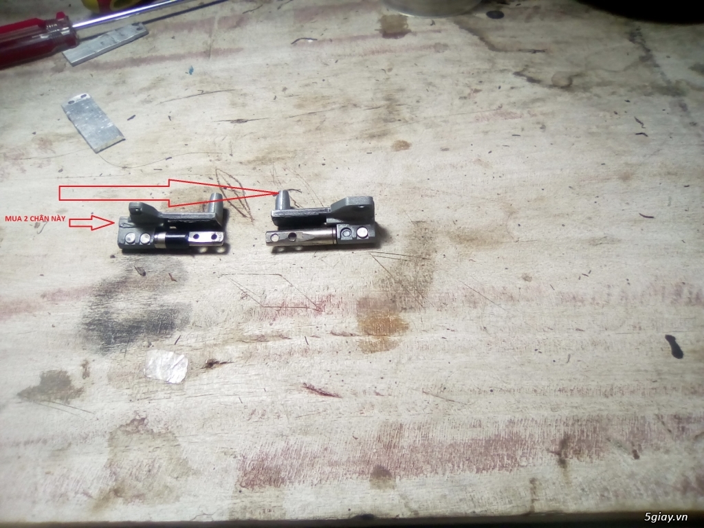 CẦN MUA CHÂN BẢN LỀ MÁY (HP hstnn-co2c) - 1