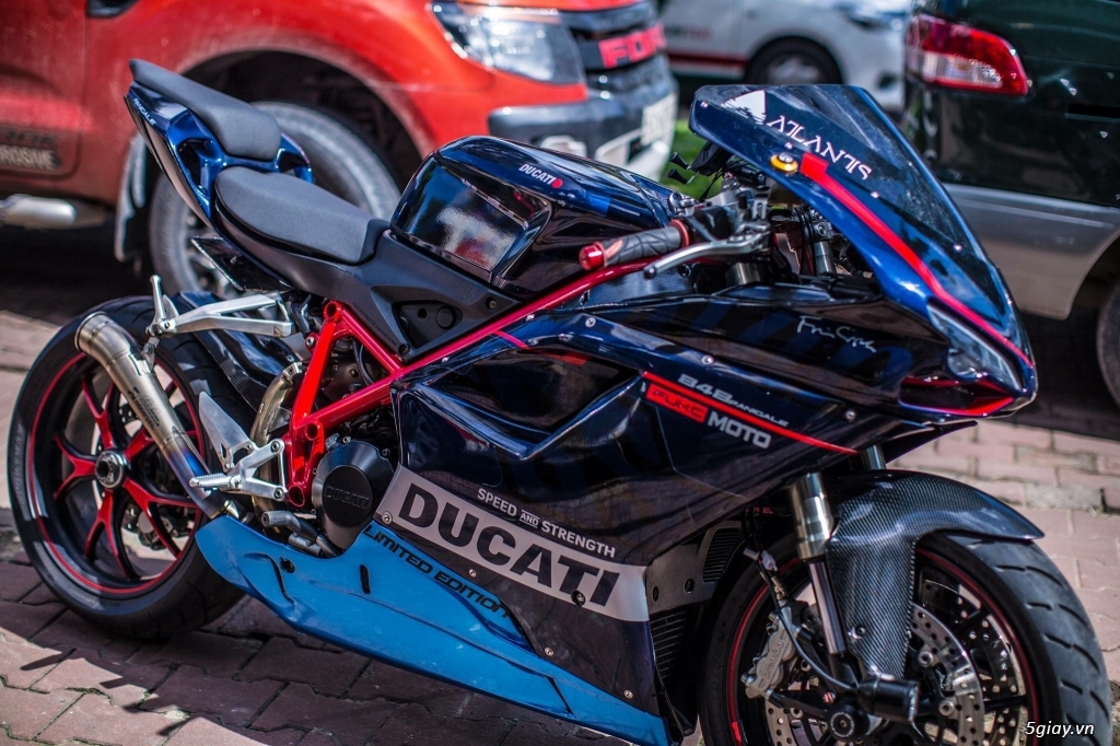 Ducati 848 EVO date 2010 thanh lý giá mềm