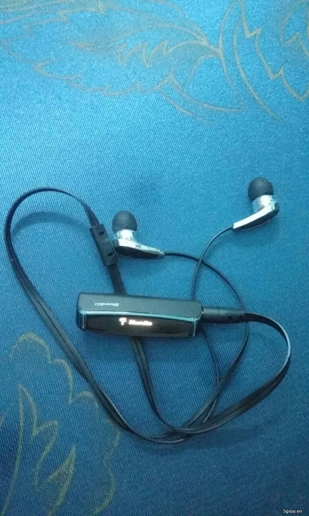 Tai nghe Bluetooth stereo bludio