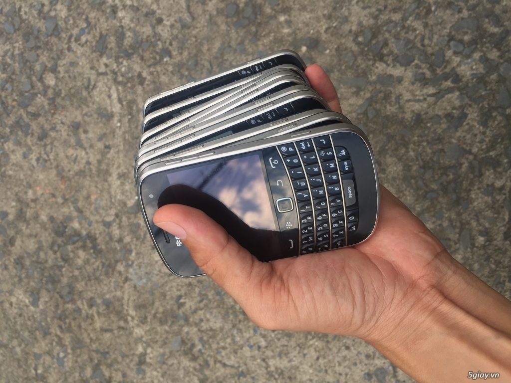 BlackBerry 9900, full bis,có camera,mới 99%,nguyên zin, BH 6 tháng - 4