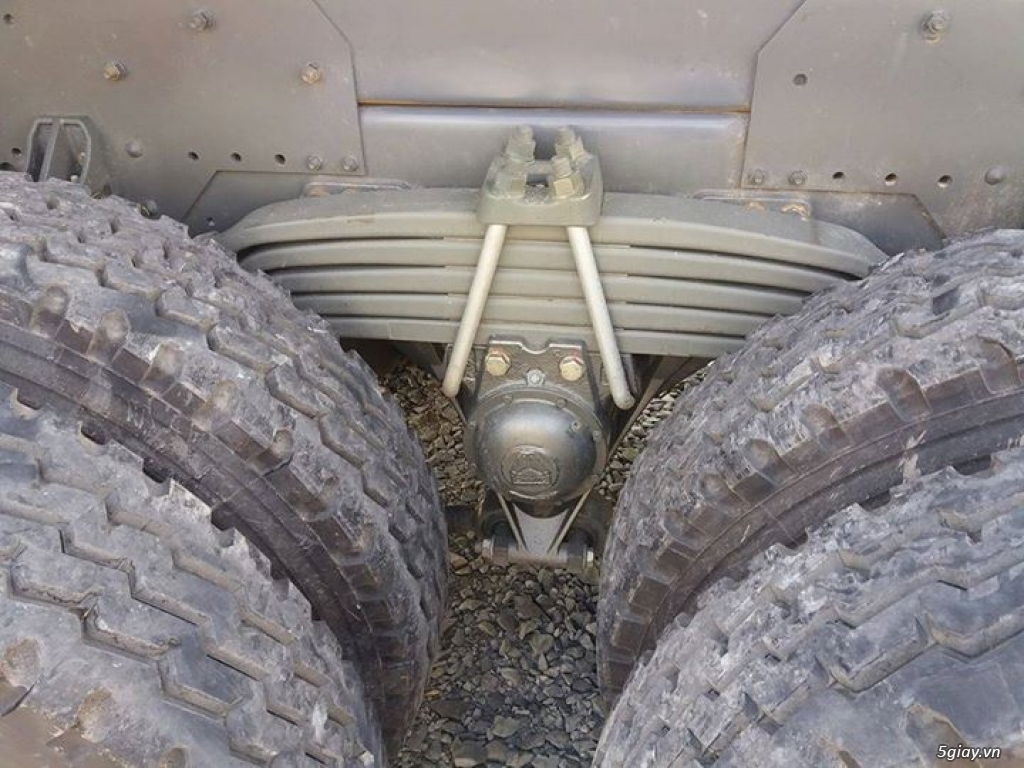 Ben howo 3 chân 2 cầu máy 371 - 4