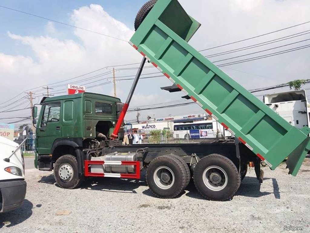 Ben howo 3 chân 2 cầu máy 371 - 3