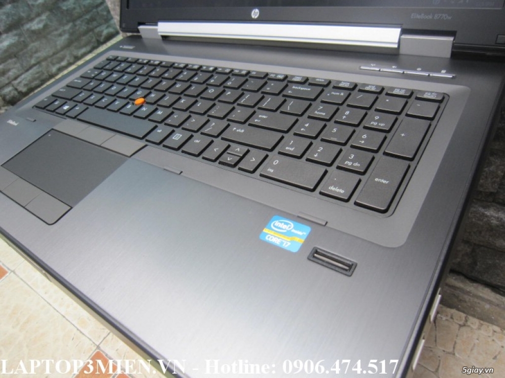 HP ELITEBOOK 8470P,i5-3320M,4GB,500GB,Card HD 7570M 1GB,14(1600*900) - 4