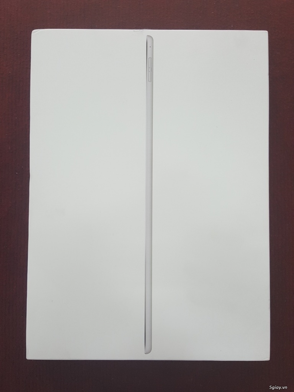 iPad Pro 12.9 - 128GB,Gray, Silver Wifi 4G - ( FULL BOX ) LIKE NEW...