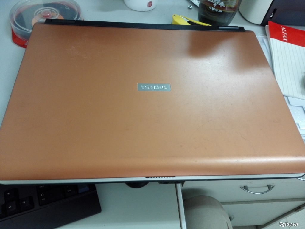 Toshiba A100 LCD 15,6inch màu cam giá 1.500.000VNĐ - 5