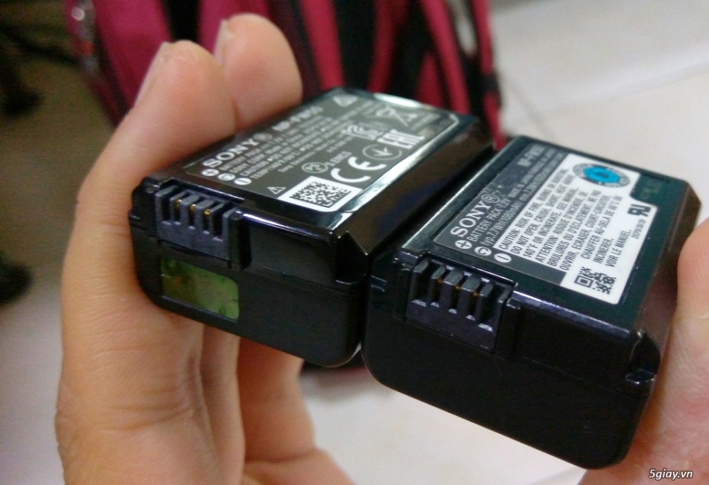 HCM-TQ-Dư dùng thanh lý vài vỉ pin Sony FW50 cho mirrorless