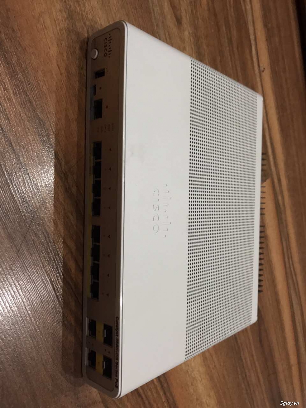 Bán Switch Cisco 3560-CG PoE - 1