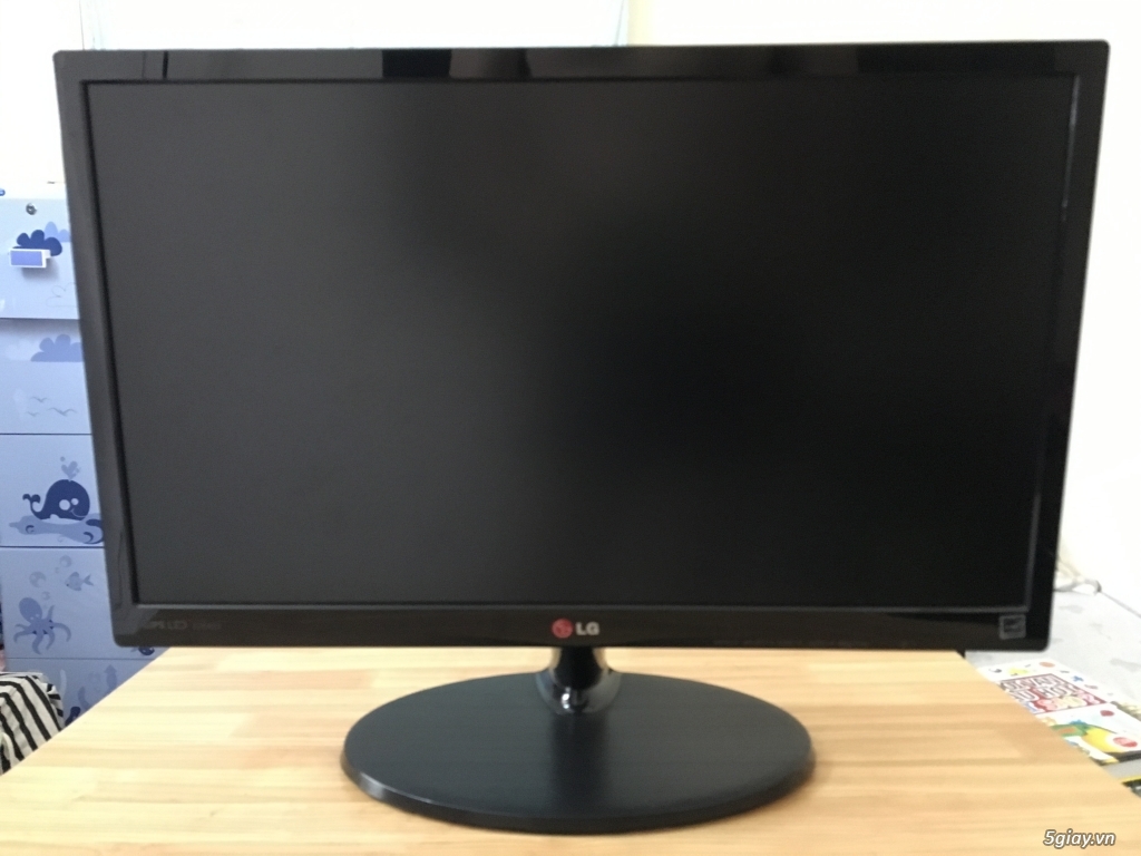 Màn hình máy tính LG 19inch - 2