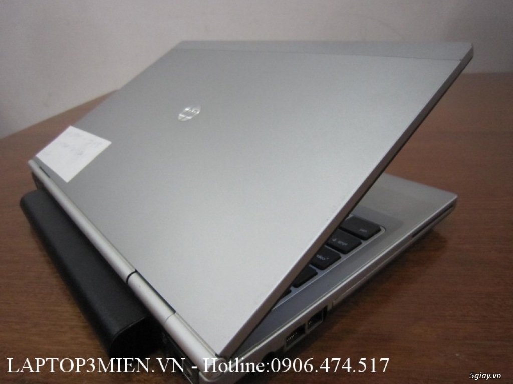HP ELITEBOOK 8470P,i5-3320M,4GB,500GB,Card HD 7570M 1GB,14(1600*900) - 17