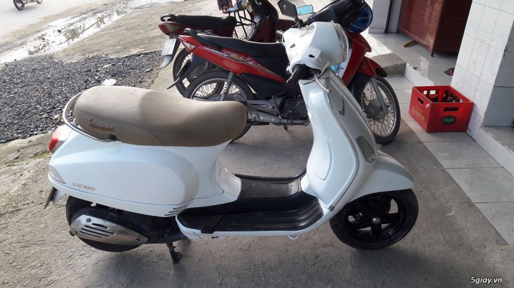 Bán Vespa Lx150 trắng Ý 2008 nhập nguyên chiếc - 2