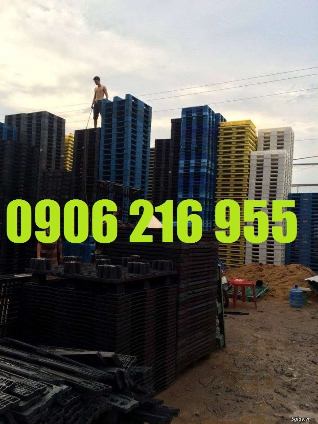 PALLET nhựa giá rẻ | Thanh lý tại tphcm