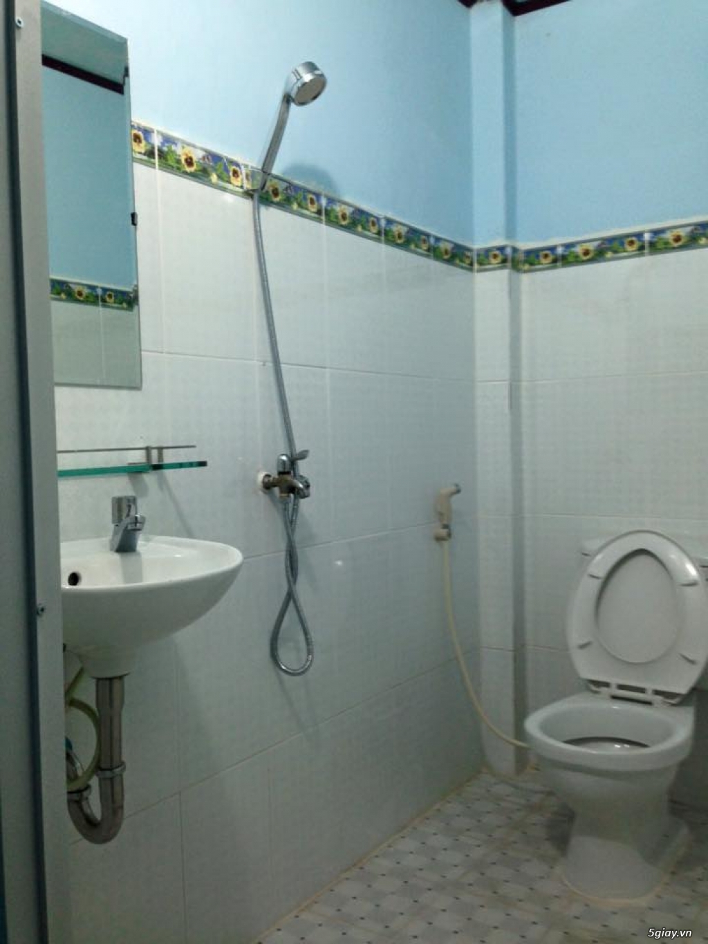 Cho thuê nhà nguyên căn mới 5x18, hẻm 3m Huỳnh Văn Nghệ, Tân Bình - 3