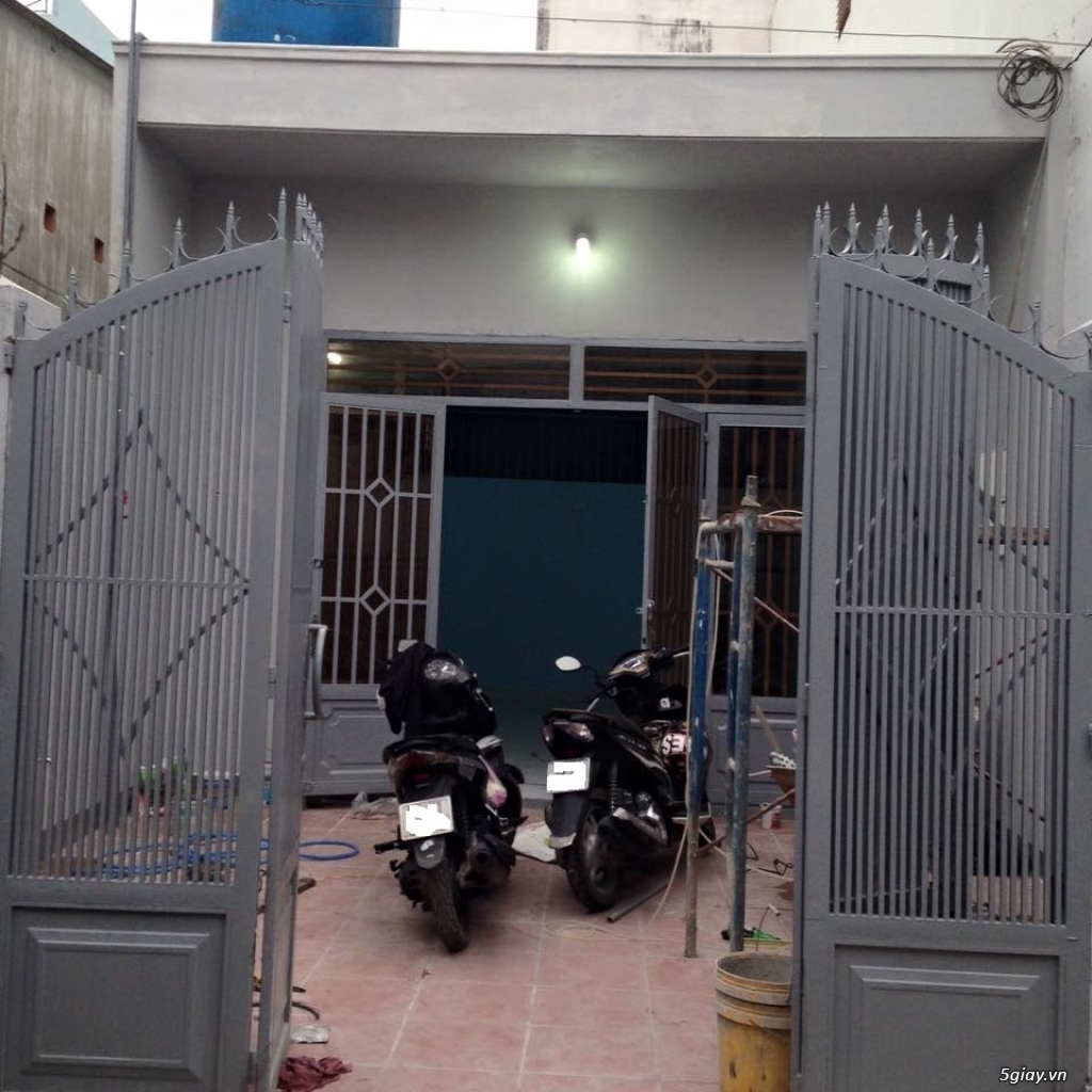 Cho thuê nhà nguyên căn mới 5x18, hẻm 3m Huỳnh Văn Nghệ, Tân Bình