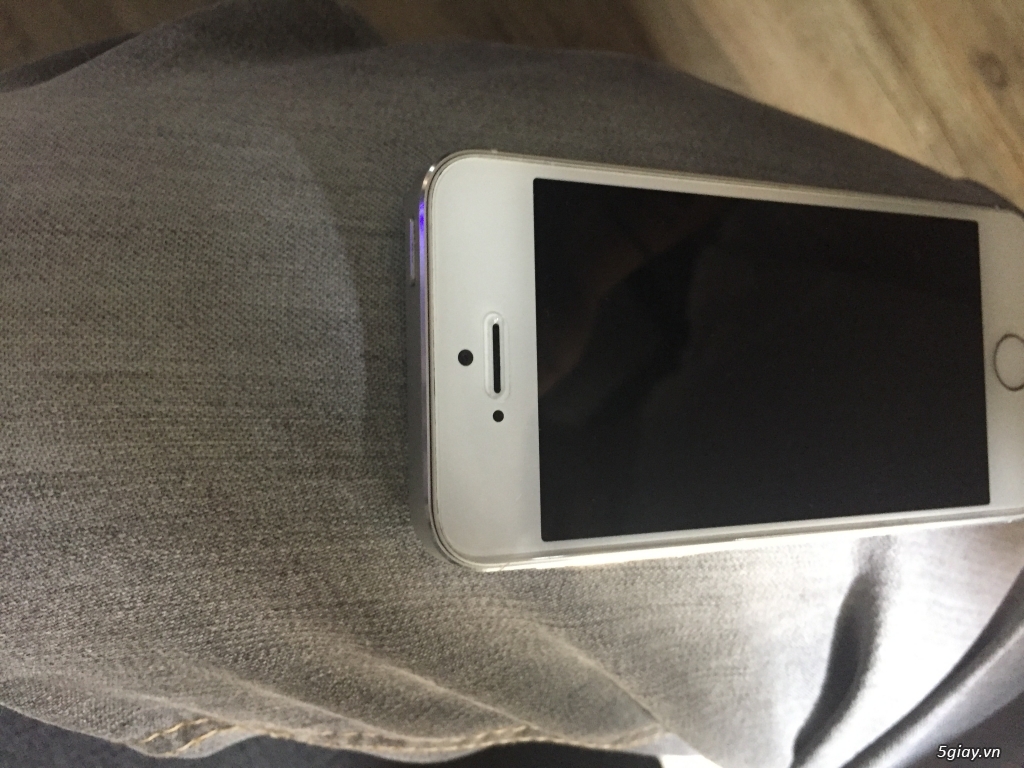 Iphone 5s Silver 64G QT 96% 3tr8 ( Ko phụ kiện) - 4