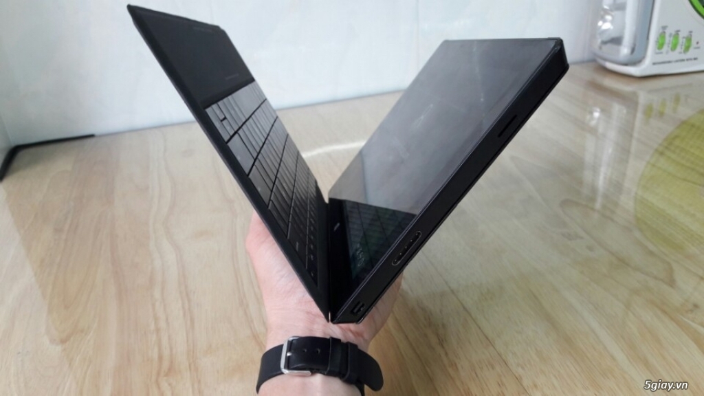Laptop Kiêm Máy Tính Bản Surface Pro2 - 4