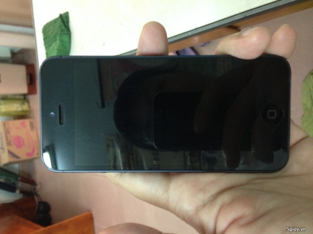 Cần bán iphone 5 16gb màu đen - 1