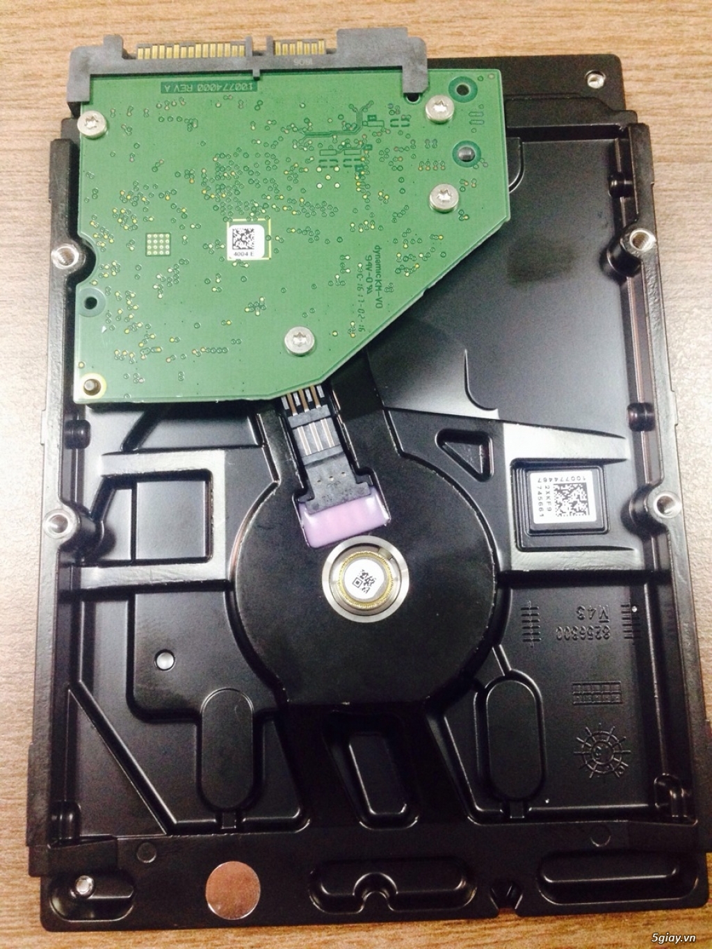 Cần bán 3 hdd pc 500gb segate máy bộ, 4 thanh ram máy bộ 4gb, 1600 - 2