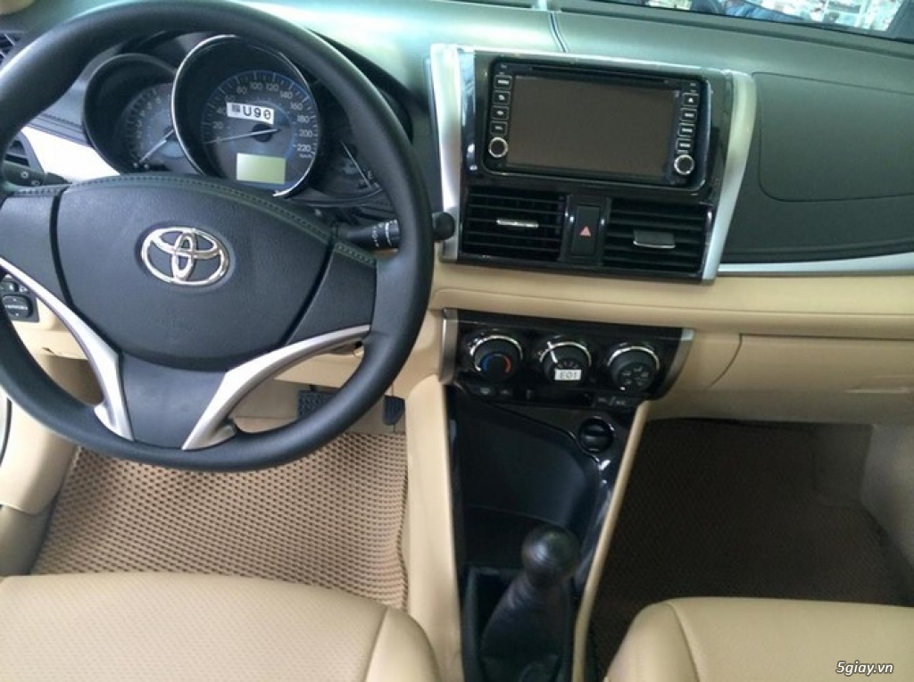 Toyota Hà Đông Siêu KM Đợt Cuối Năm Hỗ Trợ đến 50% Lệ Phí Trước Bạ: - 1