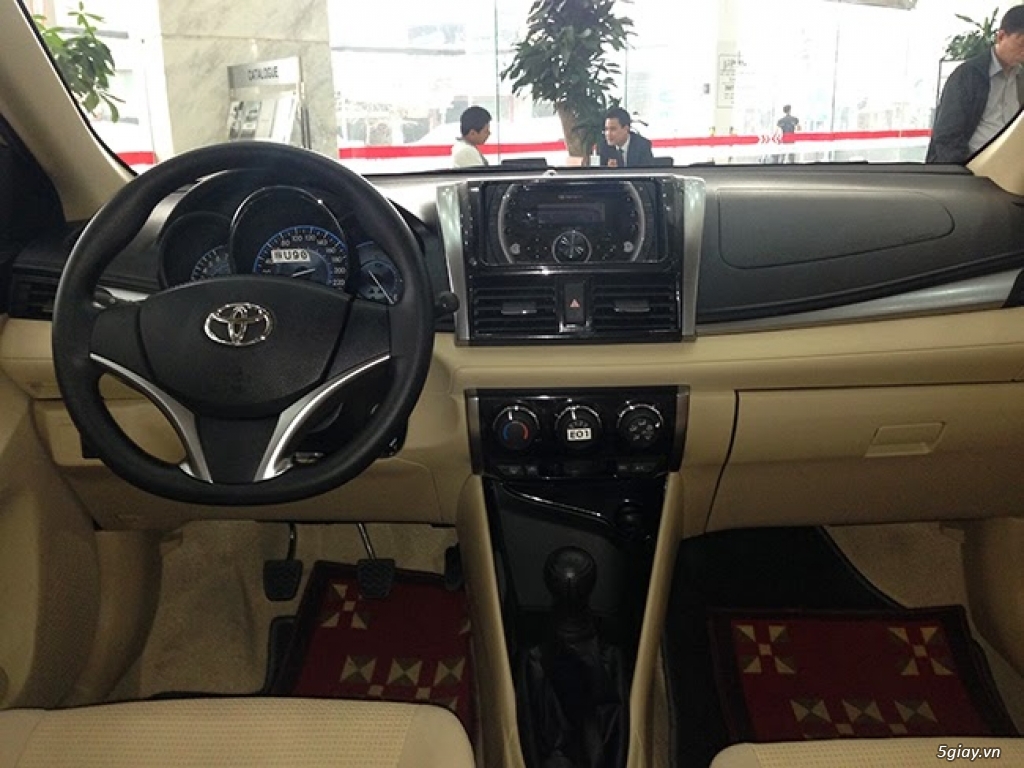 Toyota Hà Đông Siêu KM Đợt Cuối Năm Hỗ Trợ đến 50% Lệ Phí Trước Bạ: - 2