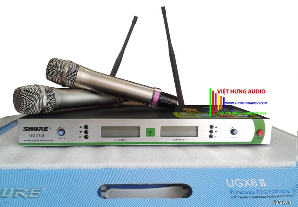 Micro Shure UGX8 II không dây giá tốt tại Việt Hưng Audio - 1