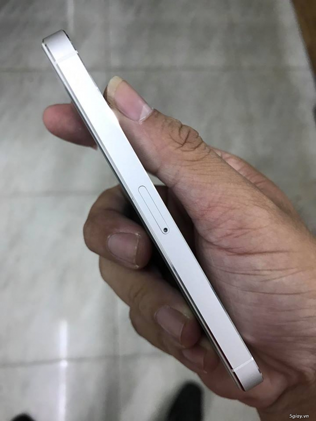 [HCM] IPhone 5S Siliver 16g new 99,9% - 1