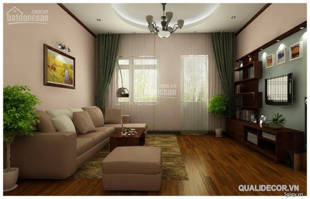 Nhà 4 tầng , ô tô gần hồ, công viên khu Hoàng Cầu. Giá 4.6 tỷ