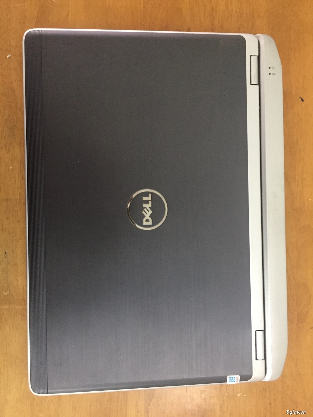 Laptop Dell Latitude E6230 giá sinh viên, 12inch/ core i5/ 4Gb/ 250Gb - 2