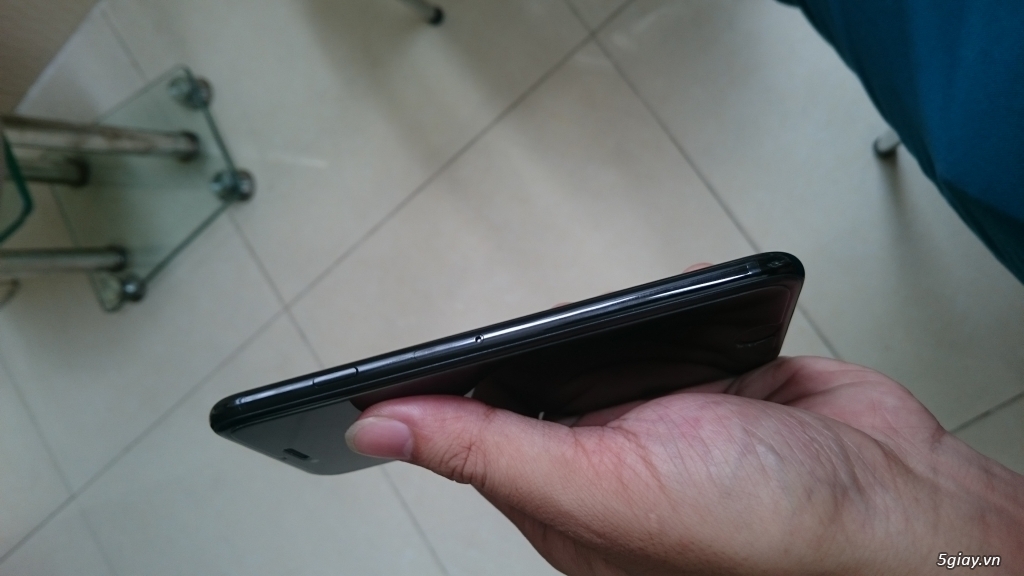 Cần bán iphone 7 128gb đen bóng quốc tế mỹ ll - 4