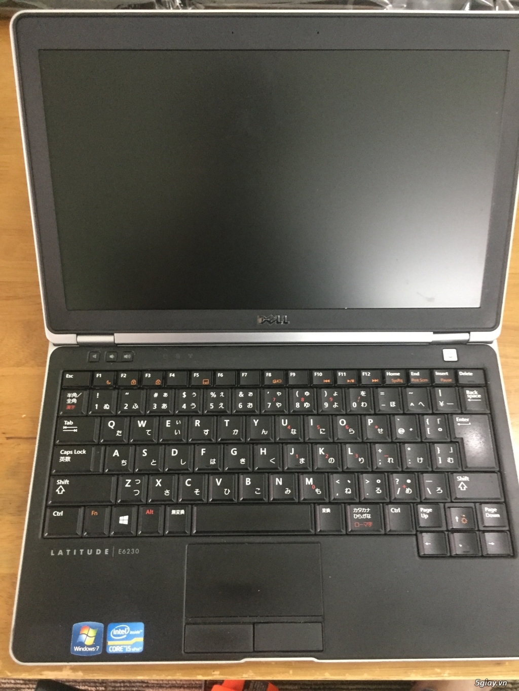 Laptop Dell Latitude E6230 giá sinh viên, 12inch/ core i5/ 4Gb/ 250Gb