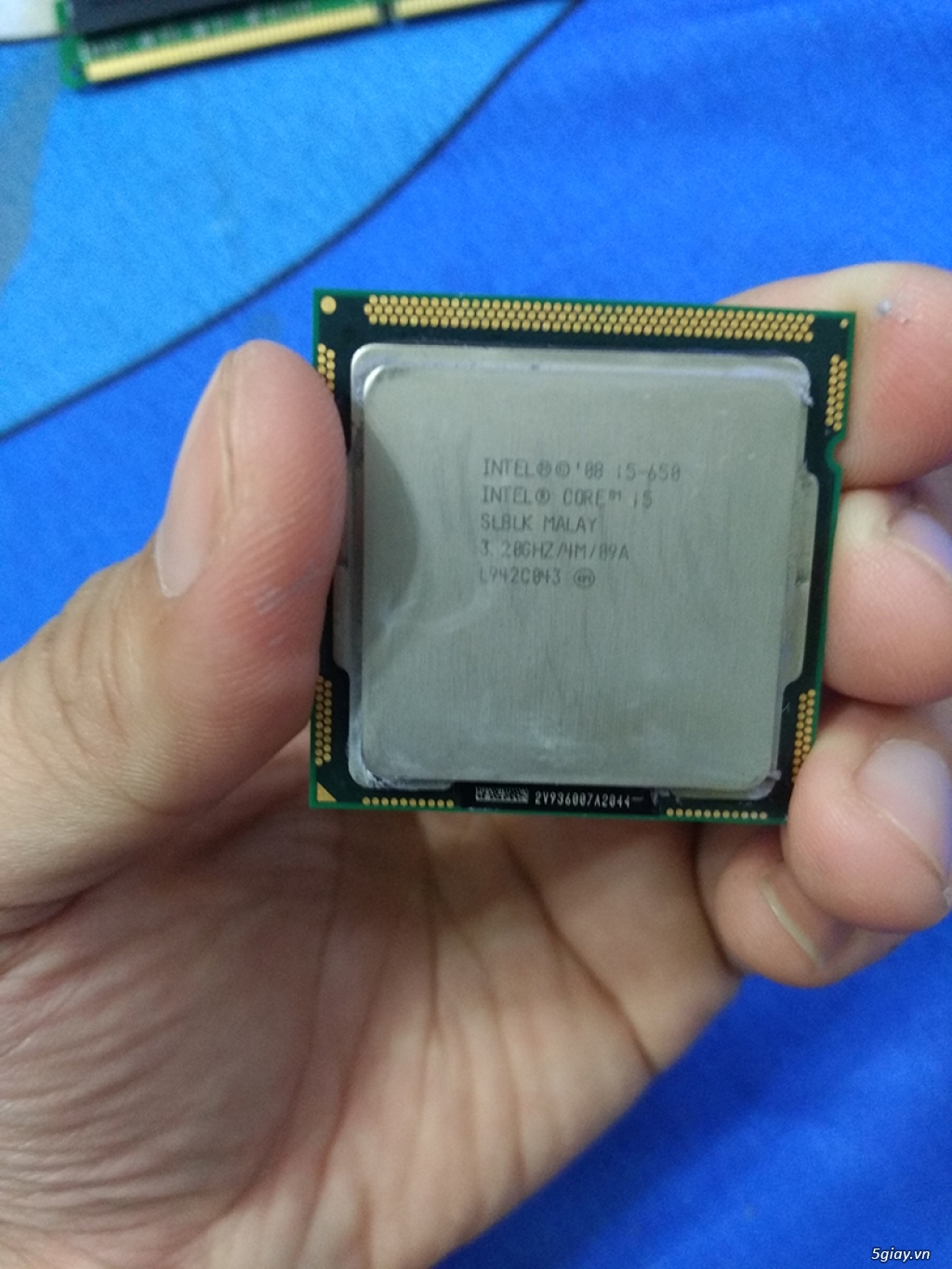 Thanh lí CPU intel I5 650 và DDR3 2x4GB ( mỗi thanh 4GB ) Corsair - 1