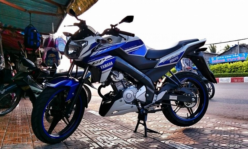 Yamaha FZ 150 màu xanh GP odo 1.300 km new 98%...