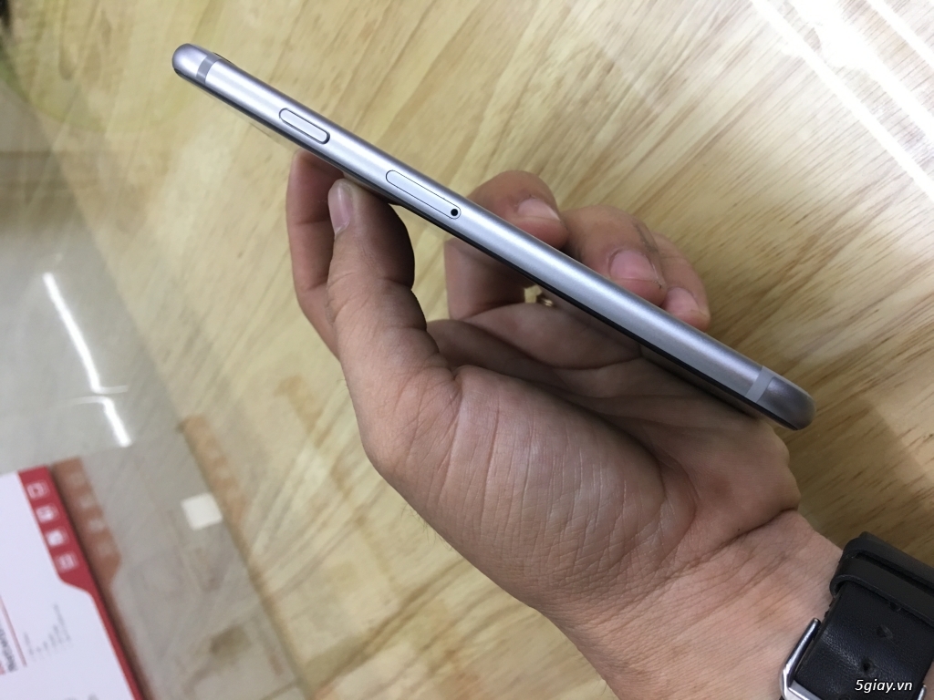 Bán iPhone 6S 64 Màu Gray máy mới 99,99% - 2