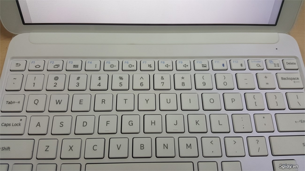 Galaxy tab S2 9.7''  keyboard cover - 3