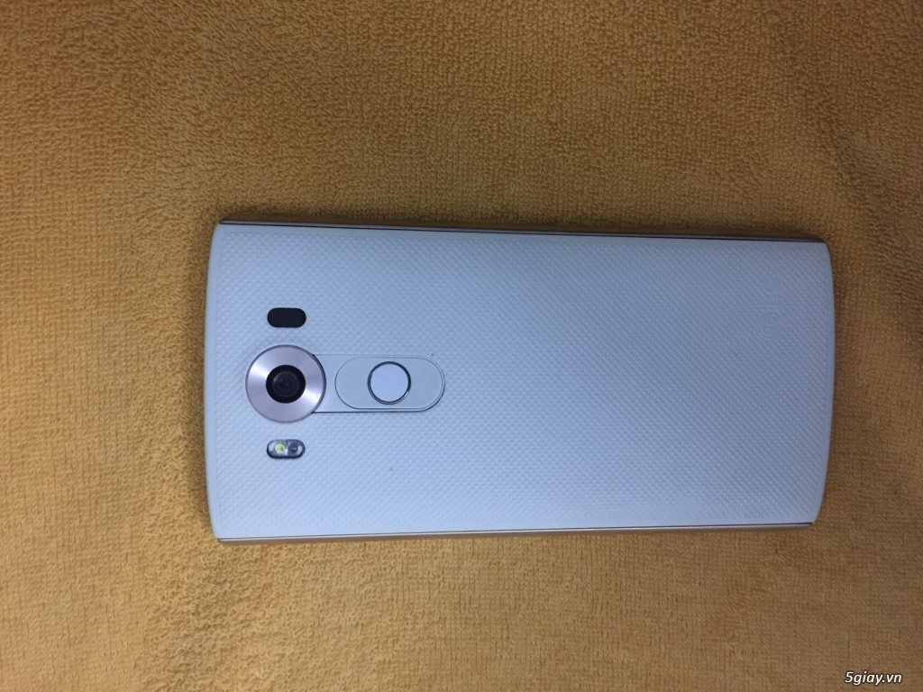 LG V10 màu trắng gold - 4400k - 1