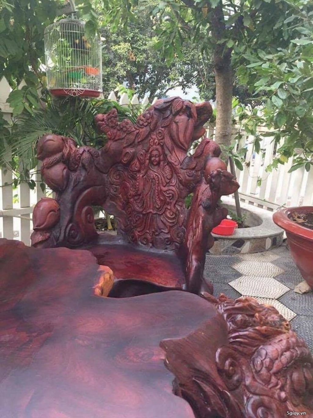 Bộ bàn ghế nguyên gốc gỗ Đinh Hương tại Sài Gòn. - 1
