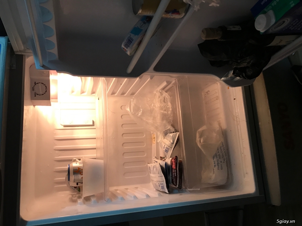 Bán Tủ Lạnh Sanyo 110L