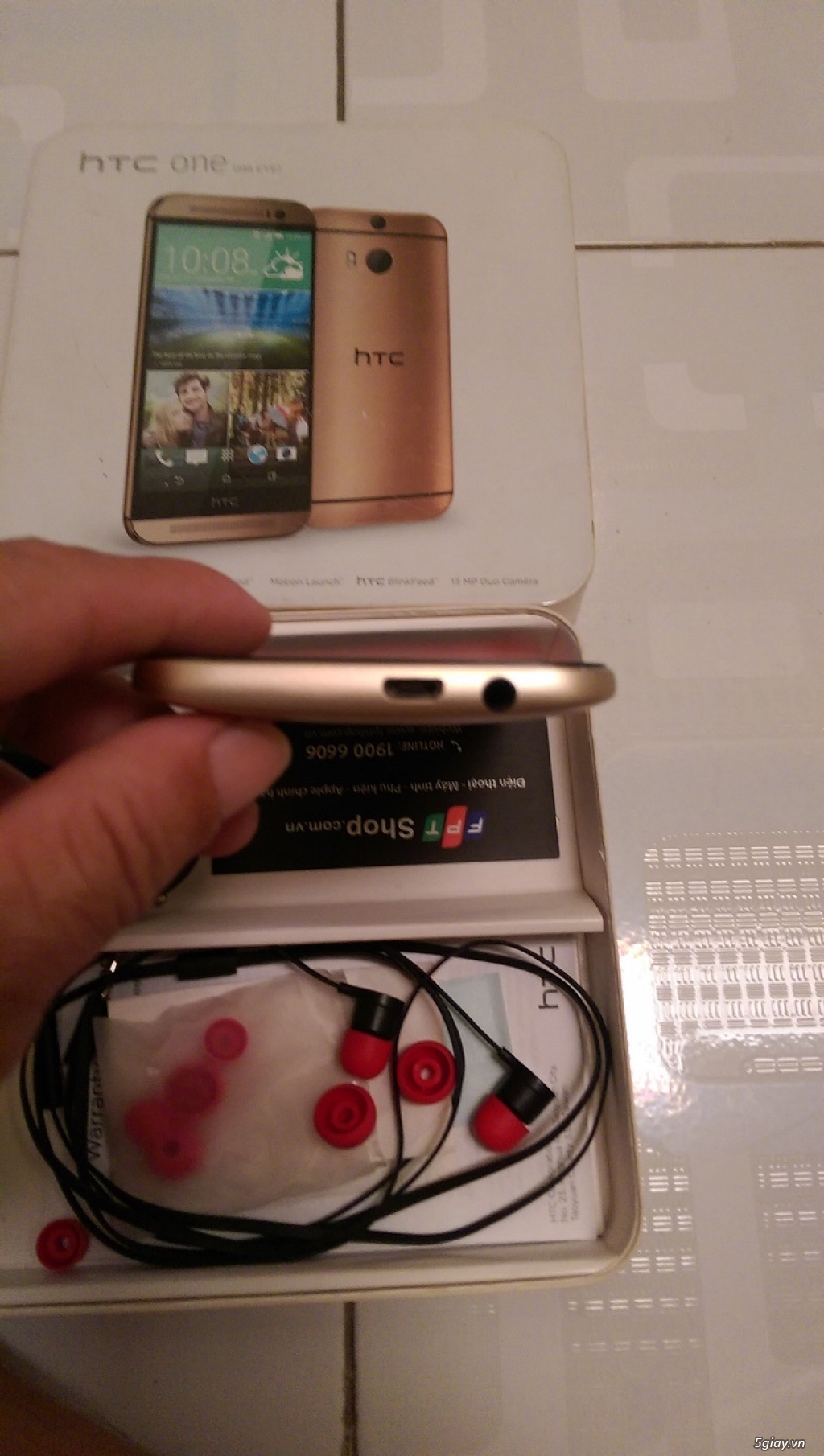 HTC M8 EYE - 1
