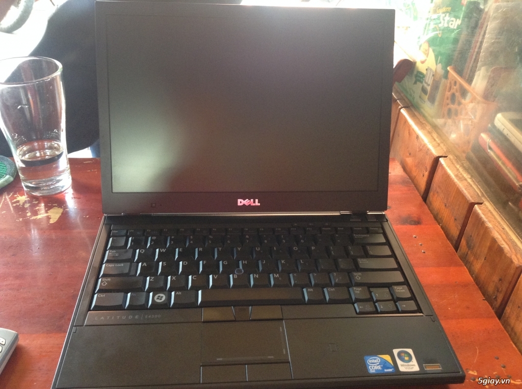 Bán laptop dell E4300 '' new 90%'' rất đẹp - 1