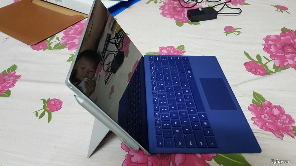 [HCM] Bán Surface Pro 4 Core I7 16G 250Gb mới 99% - 7