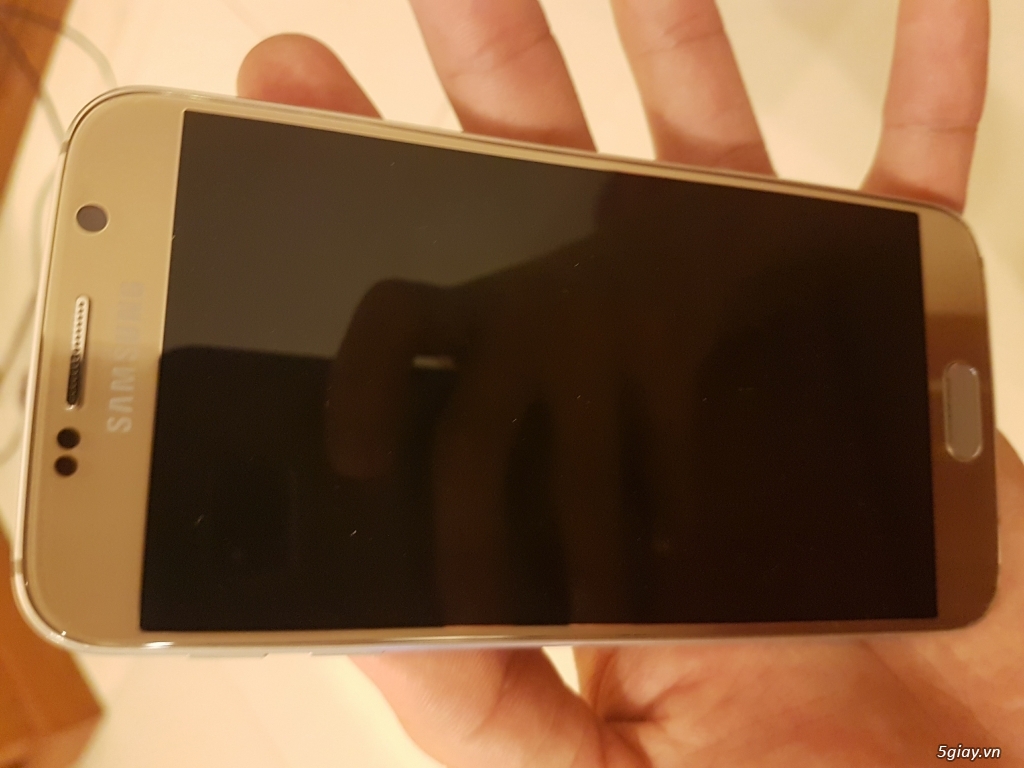 Bán Samsung S6 32GB Màu vàngGold mới 99.99% hàng xách tay Úc giá SHOCK - 2