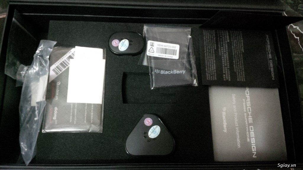 Ra di blackberry porsche p9982 - 2