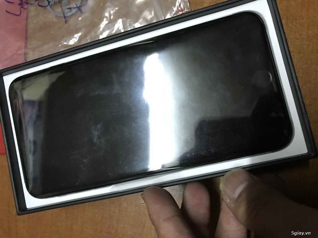 Iphone 7 Plus 256gb Jet Black Lock T-Mobile Mở hộp không sử dụng. - 1
